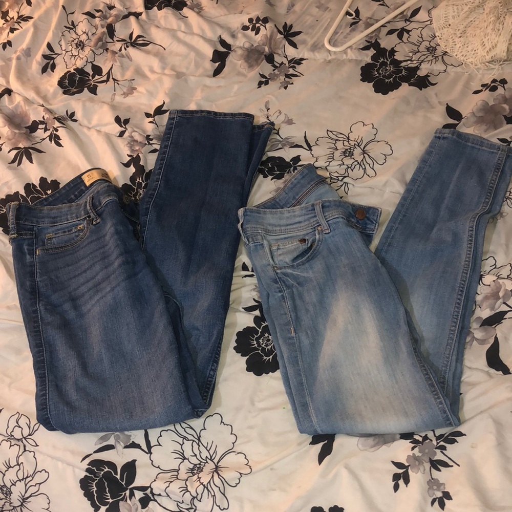 Both size 1 . Hollister And H&M both for $10